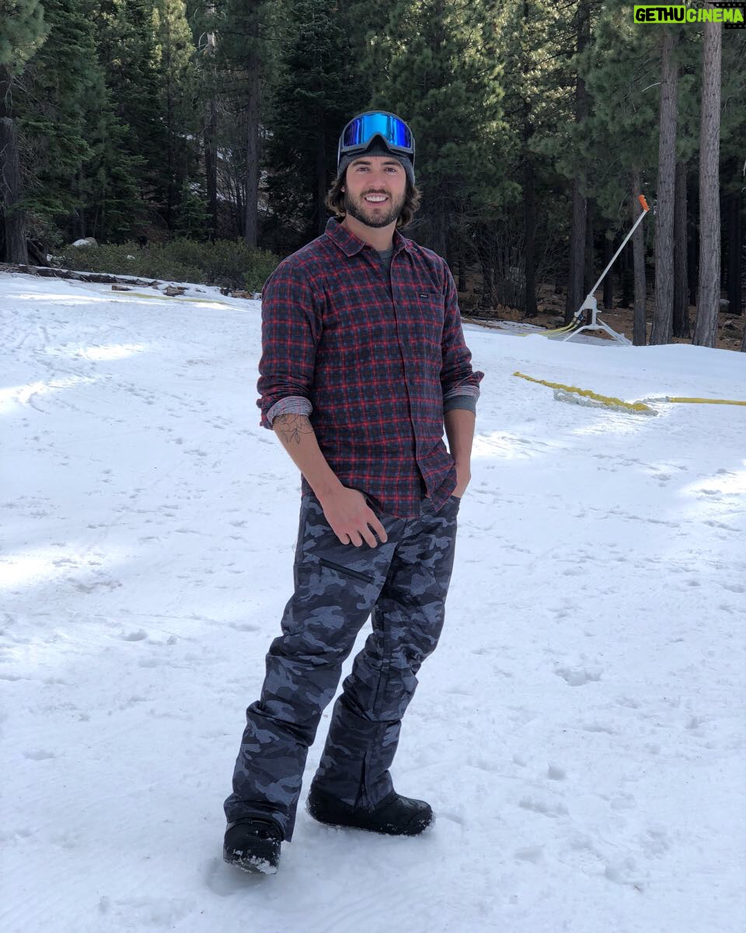 Pablo Lyle - 34.4K Likes - Calor en la nieve 🤔