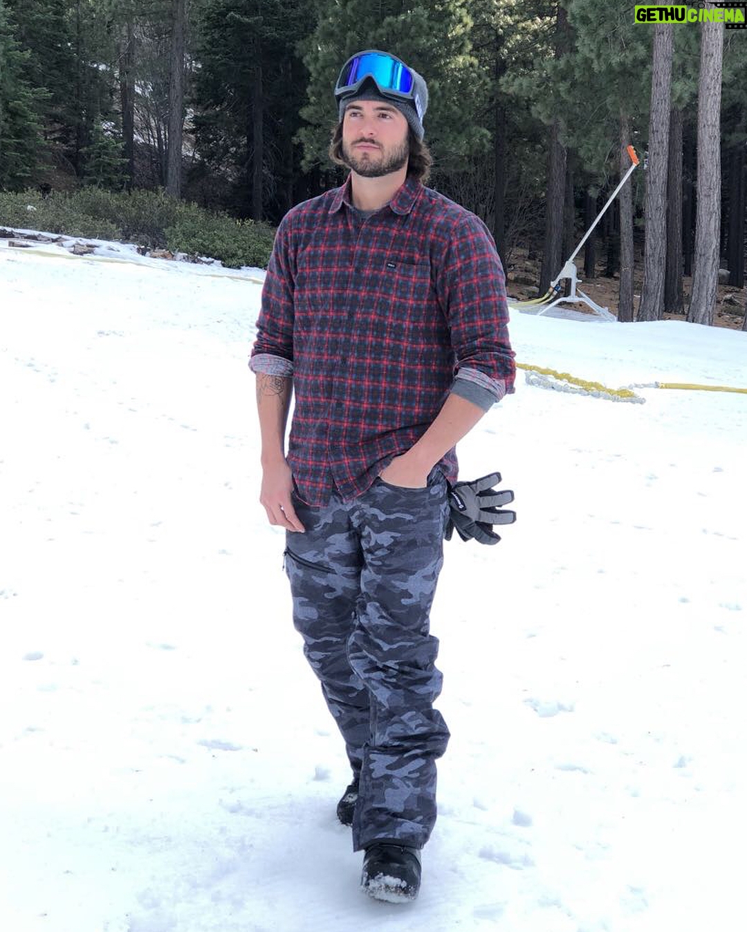 Pablo Lyle - 34.4K Likes - Calor en la nieve 🤔