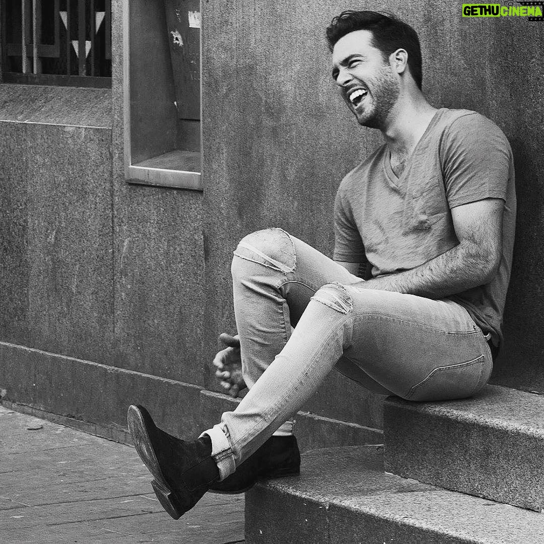 Pablo Lyle - 27.8K Likes - Life’s good! 🤙🏻. •📸. @pavanton
