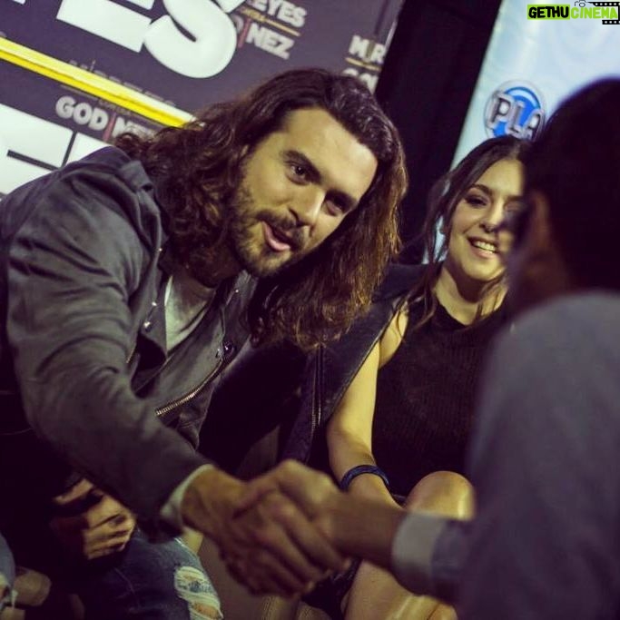 Pablo Lyle - 15.2K Likes - Quiobo compa!!
Que sonriente @dibovioh