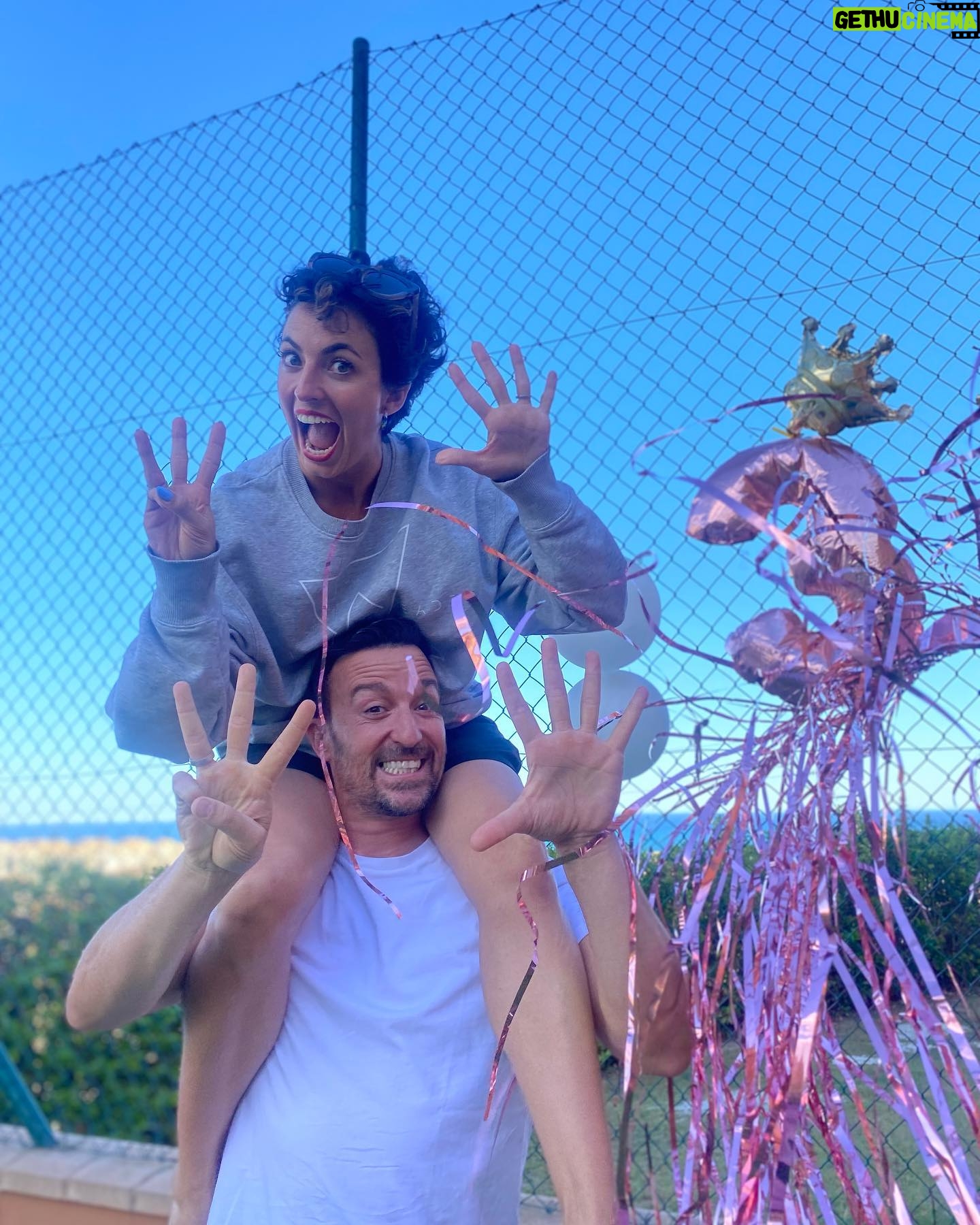 Pablo Puyol - 10K Likes - Feliz cumpleaños amor!!!
Que bien tenerte cerca y verte cumplir años y que sigamos viviendo aventuras juntos!
Feliz vida!!!❤️