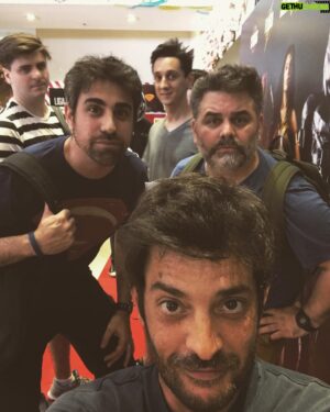 Pablo Rago Instagram - Gracias @sebadecaro por invitarme! #laligadelajusticia ✌️