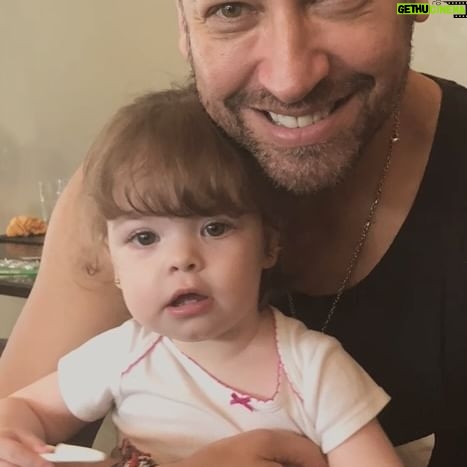 Pablo Ruiz - 1.8K Likes - Hermosos momentos con esa almita que vino a traernos #alegria #amor y #sanasión a nuestra #familia niña #arcoíris