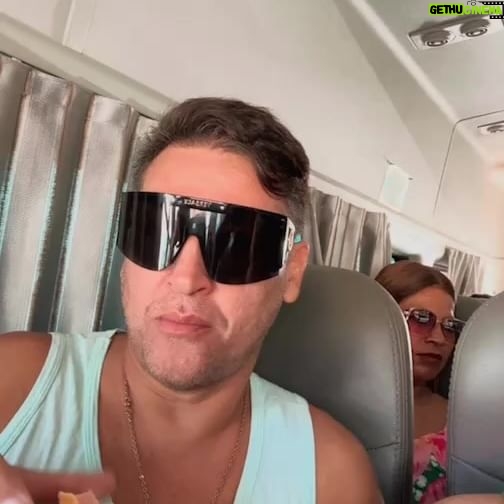 Pablo Ruiz - 1.2K Likes - Viaje a sayulita !
