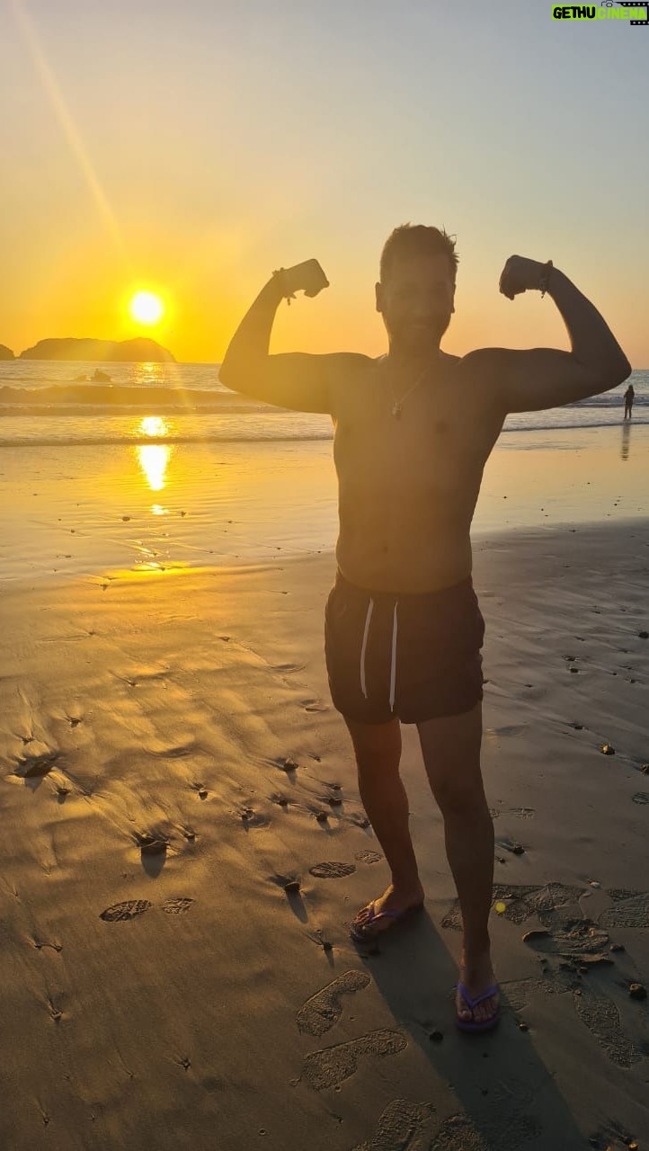 Pablo Ruiz - 546 Likes - Un día hermoso en #playitas #quepos #manuelantonio #playasvirgenes #viral