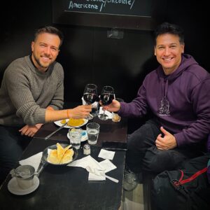 Pablo Ruiz Instagram - Una meta más cumplida ! Concretando un nuevo gran proyecto internacional con @pabloruizoficial !