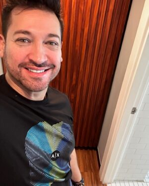 Pablo Ruiz Instagram - Hoy es un nuevo despertar , un nuevo sol , un nuevo amor , una nueva era !