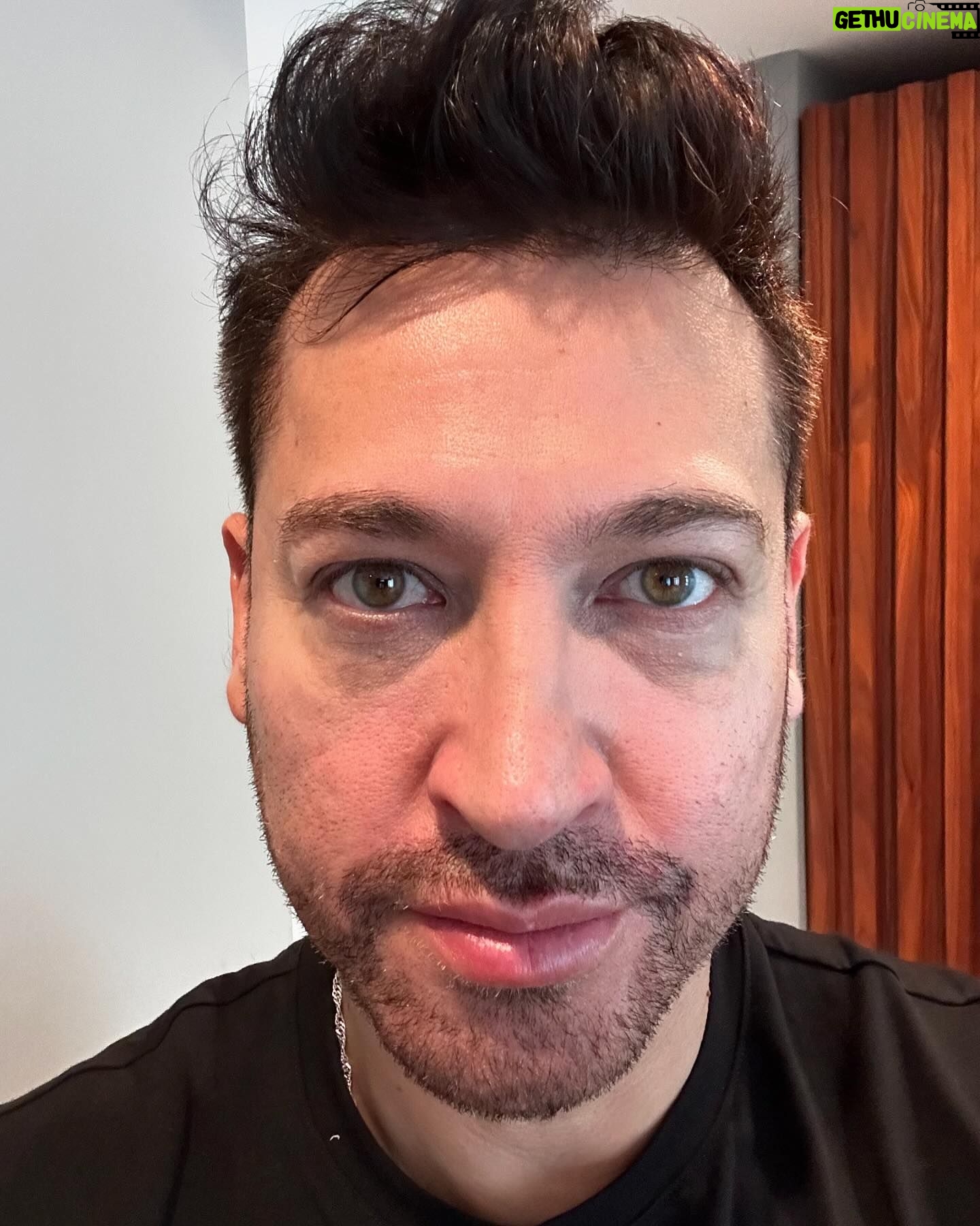 Pablo Ruiz - 1.4K Likes - Hoy es un nuevo despertar , un nuevo sol , un nuevo amor , una nueva era !