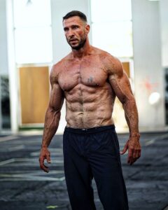 Pablo Schreiber Most Liked Photos and Posts
