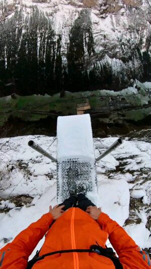 Pablo Signoret Instagram - Maybe someday we'll ski base off the ramp 😂 But for now we prefer cleaning the snow 😇

@insta360
@squirrel.ws 

#basejump #lauterbrunnen #snow #outdoor #slick #stunt #ski #adventure #cold