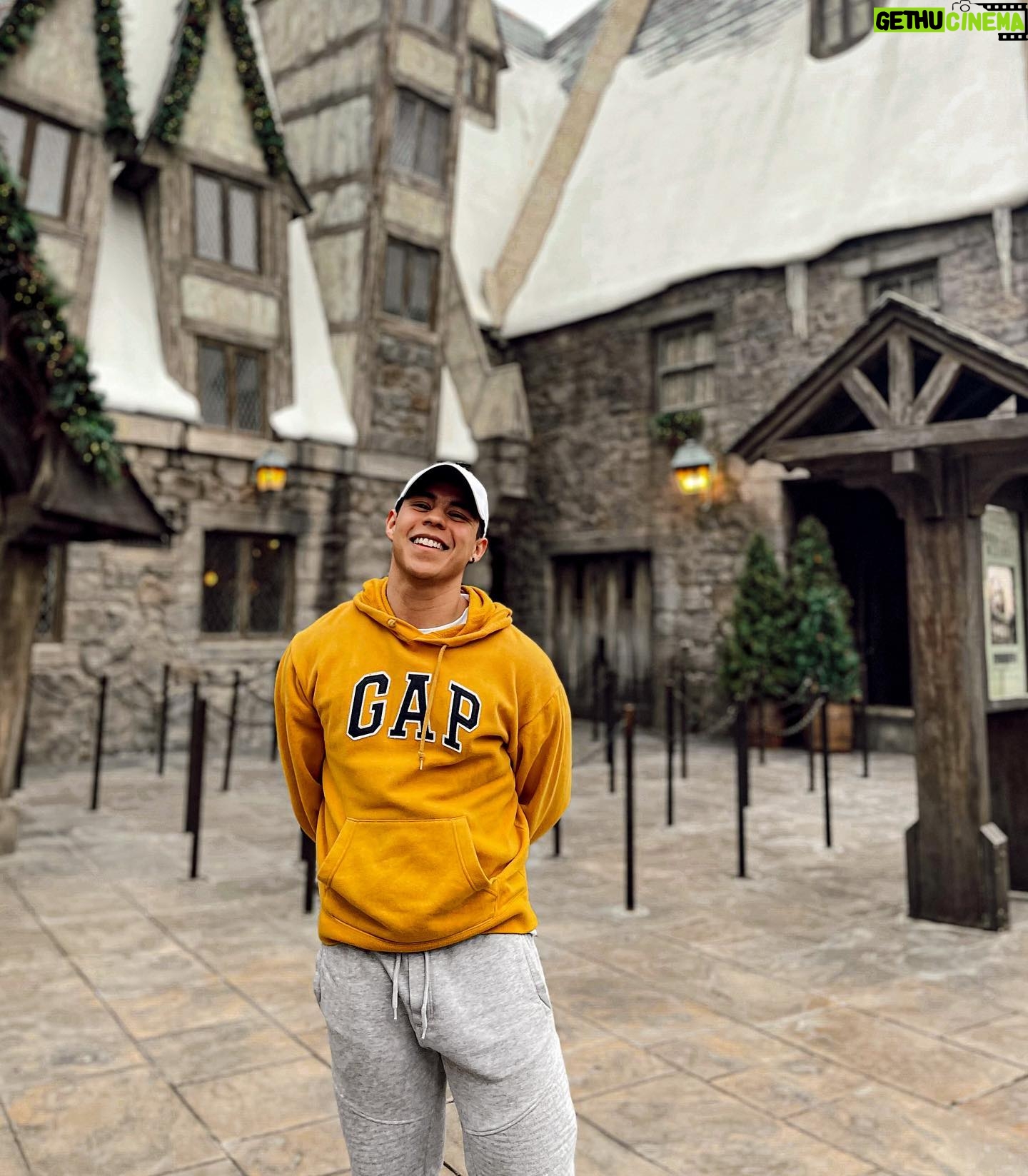 Paco Luna - 6.9K Likes - La paso bien. La paso bonito ♥️🎄🎉