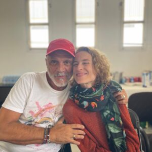 Paco Tous Instagram - Lectura de guion y ellos delante … todo va a ir bien .  NUEVO PROYECTO..