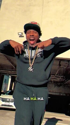Page Kennedy Instagram - Yeah i know, im thinking the same thing as you. How is Page Kennedy not signed. We’ll go stream my catalog and help fix that. #StraightBars
