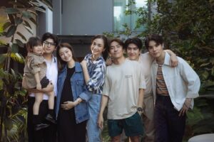 Pakin Kunaanuwit Instagram - ลาแล้วเด้อ ขอบคุณสำหรับโอกาส @backaof  @tha_sataporn  ที่ไว้ใจให้ผมรับบทไนท์ ขอบคุณที่ไว้ใจในการทำงานของผมนะครับ ขอบคุณเพื่อนๆทุกคน ซีรีย์เรื่องนี้ ทำให้การทำงานของผม ไม่เหมือนไปทำงาน เหมือนได้ไปสนุกกับคนที่เราสนิทมากกว่า ขอบคุณทุกคนที่คอยซัพพอร์ตและติดตามมาตลอดตั้งแต่ตอนแรกจนจบ ผมจะสัญญาเหมือนเดิมอีกครั้งว่าจะพัฒนาตัวเองในด้านการแสดงไปเรื่อยๆเลยนะครับ รักนะจุ๊บจุ๊บ บายนะไนท์ ฝากติดตามผลงานต่อไปด้วยนะคับ (น้องชัดเจน)