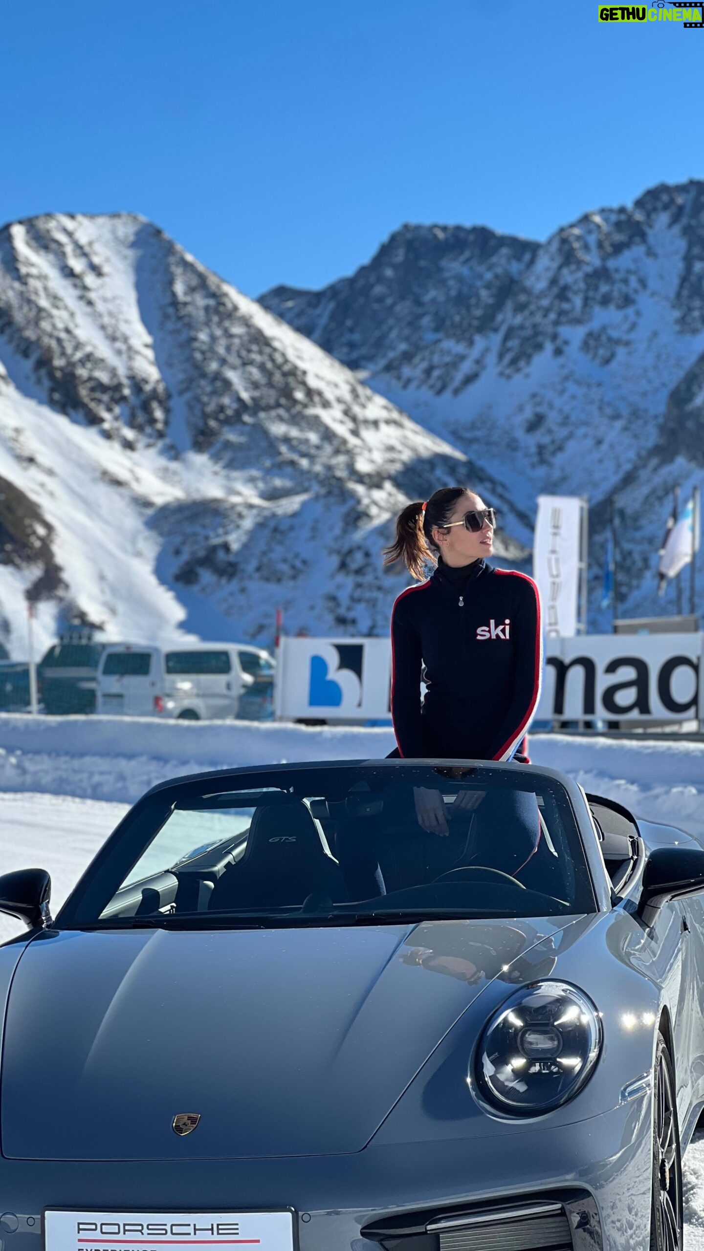 Paloma López - 372 Likes - Ice experience ❄️ #experienciaporsche#porsche#911