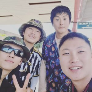 Pani Bottle Instagram - 생일 잘 버냈습니다!
메세지 일일히 다 답변 못해서 죄성!
한창 여행중입니다!
캬하하