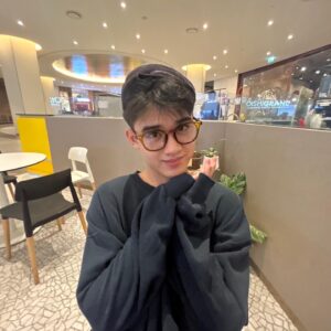 Pannawit Phattanasiri Instagram - 
