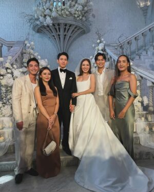 Panupan Jantanawong Instagram - 🤵🏻👰🏻‍♀️#hermanhisnatty