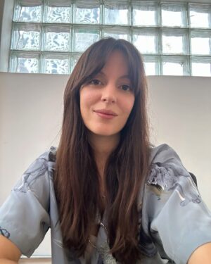Paola Navarrete Instagram - Nos vemos mañana gente hermosa de Quito! 🔥🔥🔥 

Todavía quedan entradas! Corran a comprar ❤️