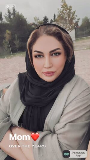Parichehr Moshrefi Instagram - این پست هم به مناسبت تولد مادرم که ۱۳ خرداد بود و ..گذر زمان😍🤍💎🌹💎🎈🎈🎈
.،
@amini.sh 
.
#mom #momlife #model #explore #recent4recent #explorepage #explor #ex #reelsinstagram #reels #iran #iranianactresses #artist #post #newpost #newpost😍 #newpost #newpost❤ #memories #memory #memories💕