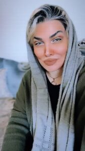 Actress Parichehr Moshrefi HD Instagram Photos and Wallpapers May 2024