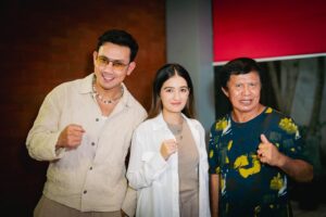 Parisa Shams Instagram - Press conference for “Ellyas Pical” 🎉 Tayang 21 Maret di @primevideoid