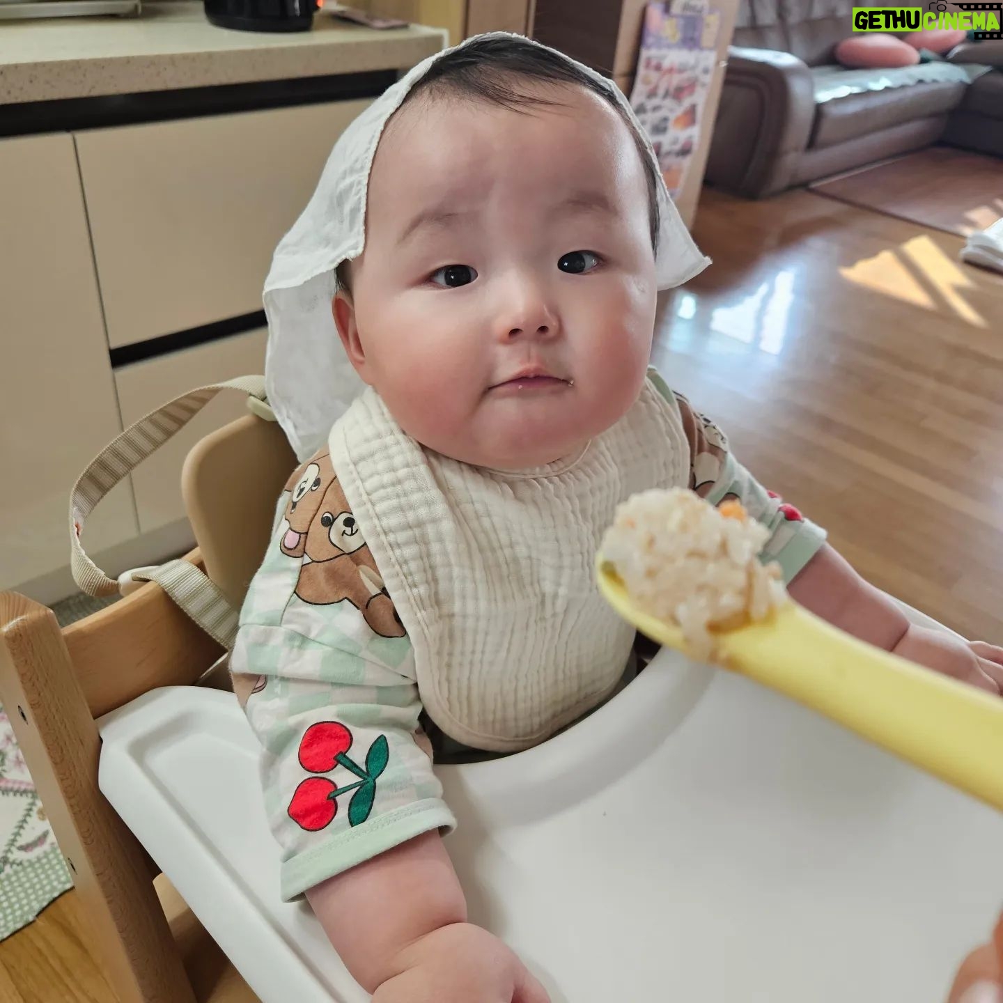 Park Bo-Mi - 2.4K Likes - 아기천사박시몬👼
사랑해🤍