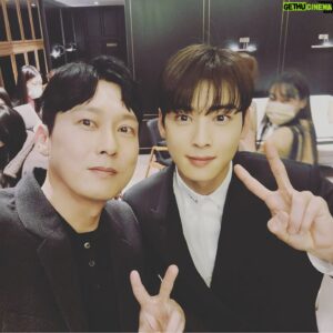 Park Byung-eun Instagram - '데시벨' 12일 13일 부산ㆍ대구 개봉전 무대인사로
찾아뵐께요~

16일 개봉 많은 관람 부탁드립니다~~^^