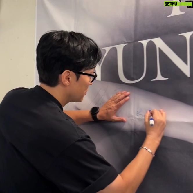 Park Byung-eun - 12.9K Likes - 몇일전 생일까페 열어준 우리팬들 너무 고마워요~
잊지못할 생일이 될꺼에요~
덥고 습한데 건강 조심들해요
항상 고마운 우리 꾸러기들~!!