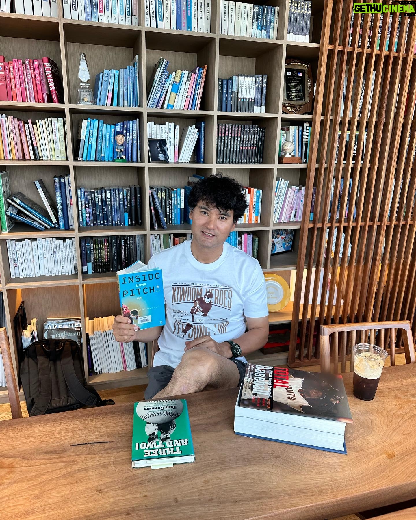Park Chan-ho - 3.8K Likes - 야구공부!