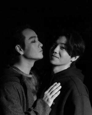 Park Eun-seok Instagram - 내 안의 메피스토.
이런 악마라면 계약하시겠어요?
.
.
#파우스트 #2주남음