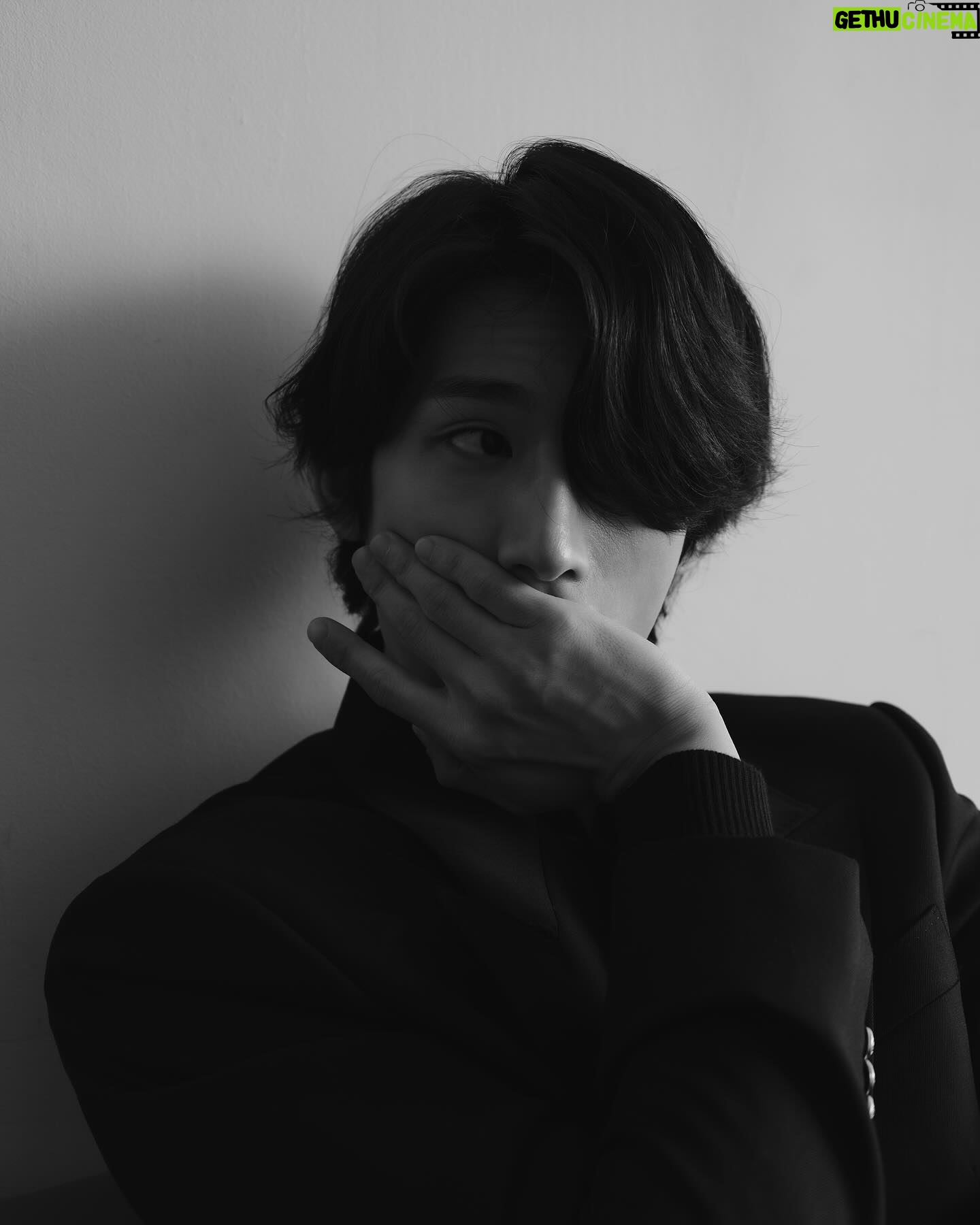 Park Hyeong-seop - 19.5K Likes - @antweekly