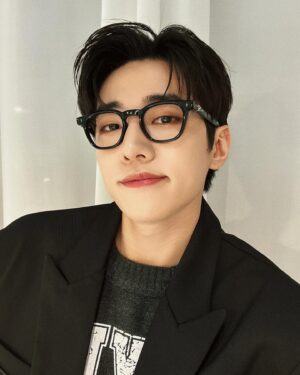 Park Jae-chan Instagram - 😎