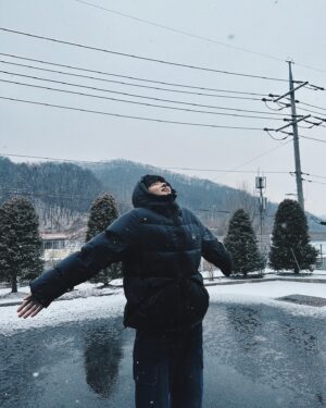 Park Jae-chan Instagram - ❄️❄️