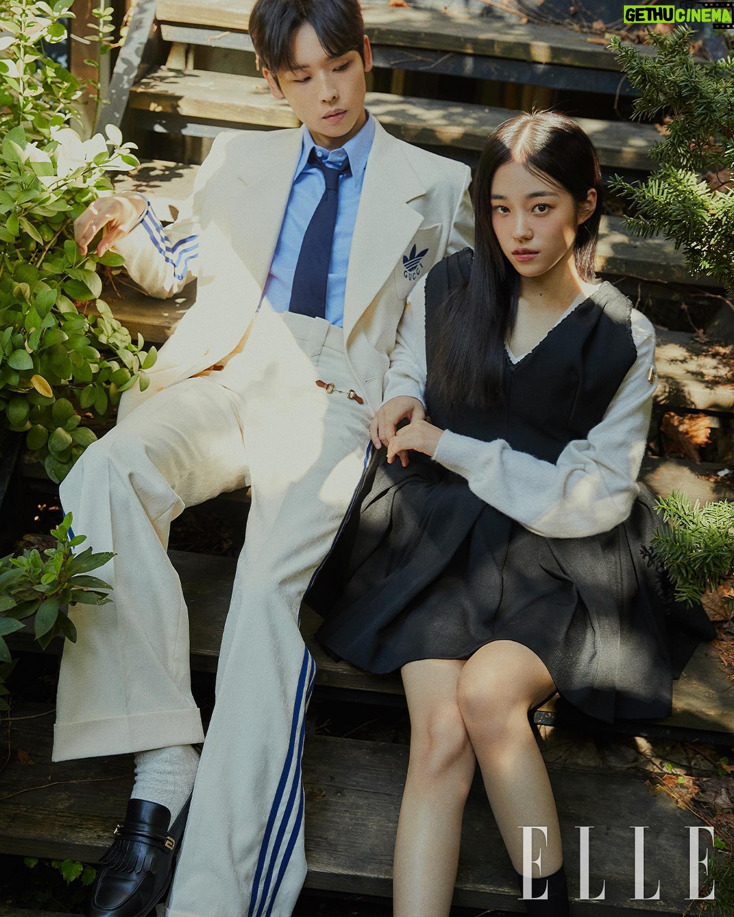 Park Jung-woo - 93.6K Likes - .
ELLE & ‘백현진‘ ’박정우‘ (연두 HI)
#netflix #20세기소녀 #백현진 #노윤서