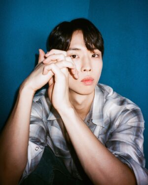 Park Jung-woo Instagram - 🫠