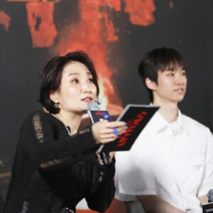 Park Kyeong-rim Instagram - #ENHYPEN #ENGINE #엔하이픈 #UNTOLD #UNTOLD컨셉시네마 #cinema #영화 #영화제작발표회 #니키 #희승 #제이크 #성훈 #정원 #선우 #제이 #이충현감독 #박경림진행 #박경림사회 #진행 #사회 #mc #패셔니스타 #fashionista #박경림 #ParkKyeongrim #朴京林