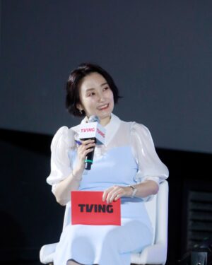 Park Kyeong-rim Instagram - #나는대놓고신데렐라를꿈꾼다 #DreamingofaFreakingFairyTale
#제작발표회 #TVING #표예진 #PyoYejin #이준영 #LeeJunyoung 
#김현진 #KimHyunjin #송지우 #SongJiwoo #김민경감독 #백미경크리에이터 
#박경림진행 #박경림사회 #진행 #사회 #mc #패셔니스타 #fashionista #박경림 #ParkKyeongrim #朴京林