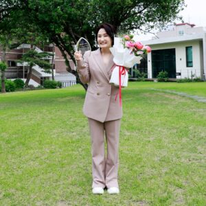 Park Kyeong-rim Instagram - #동명여고 #103주년개교기념 #자랑스런동명인 
#박경림진행 #박경림사회 #진행 #사회 #mc #패셔니스타 #fashionista #박경림 #ParkKyeongrim #朴京林
#타임 @time___official
