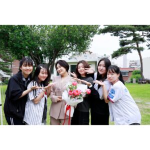 Park Kyeong-rim Instagram - #동명여고 #103주년개교기념 #자랑스런동명인 
#박경림진행 #박경림사회 #진행 #사회 #mc #패셔니스타 #fashionista #박경림 #ParkKyeongrim #朴京林
#타임 @time___official