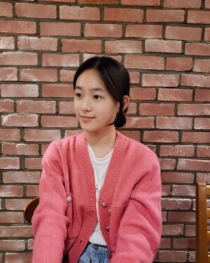 Park Seo-Kyung Instagram - 연휴의 첫날~ 대학로 나들이 
#시간을파는상점
#연극이끝나고난뒤🎶 
고기타임🍗🥩