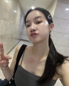 Actress Park Seung-yeon HD Instagram Photos and Wallpapers December 2023