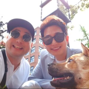 Park Si-hoo Instagram - Goodbye😘
Canada
#개밥주는남자 
기대해주세요~^^