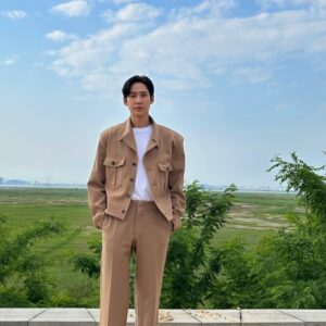 Park Sung-hoon Instagram - 눈물의 여왕 #윤은성 #tvN #Netflix