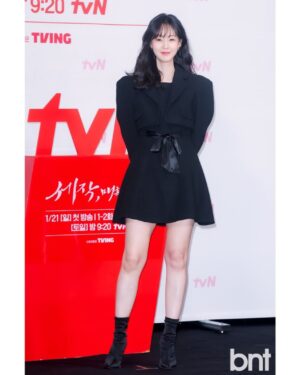 Park Ye-yeong Instagram - 세작, 매혹된자들 / 멋진 사진 고맙습니다아🫡