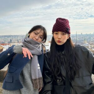 Park Ye-yeong Instagram - 소중한 수지랑 겨울프라하