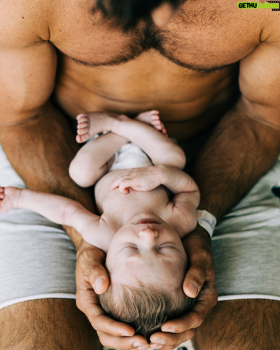 Parker Young - 23.5K Likes - Welcome to the world baby girl 👽
Jaxon Orion Young
Daddy’s J.O.Y.
7•19•2018 (Thanks for 📷’s @hattiefoote )