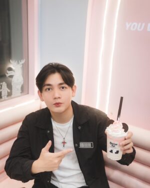 Passatorn Koolkang Instagram - 😋