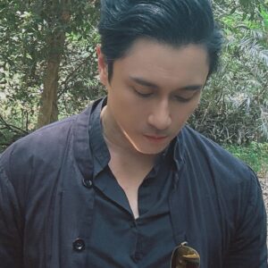 Passin Reungwoot Instagram - กองนี้ลงได้ ลงใหญ่เลย  #กองละครช่วงนี้มีกฏห้ามเผยแพร่ภาพในกอง ทั้งคาแรคเตอร์บรรยากาศการทำงาน และ ผู้แสดง ครับ ( ปรับแพง ) กองนี้ไม่ได้ห้าม #ตำนานหน้ากากผีตาโขน  #movie signature จ.เลย #นางเอก หลานคุณ ฤทธิ์ลือชา พระร้ายระดับตำนาน @bellezbelle_