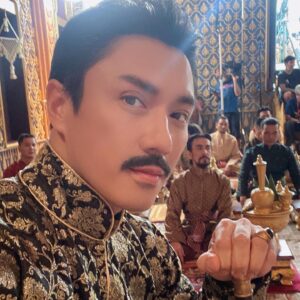 Passin Reungwoot Instagram - ขอบคุณโอกาสดีๆ ใน #พรหมลิขิต มากๆเลยครับ ออเจ้า 🙇🏻 #เจ้าพระองค์ดำ ❤️ @broadcastthaitv @nong_arunosha